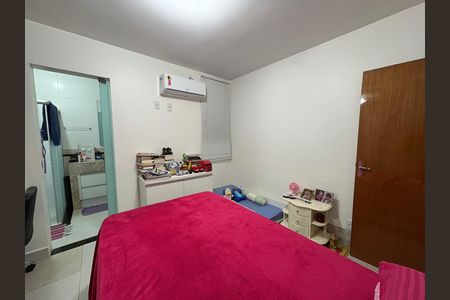 Casa à venda com 333m², 4 quartos e 5 vagas Casa à venda com 333m², 4 quartos e 5 vagasSuíte 2