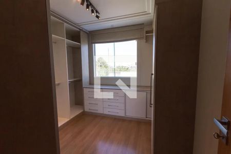 Casa de condomínio à venda com 164m², 4 quartos e 2 vagas Casa de condomínio à venda com 164m², 4 quartos e 2 vagasQuarto