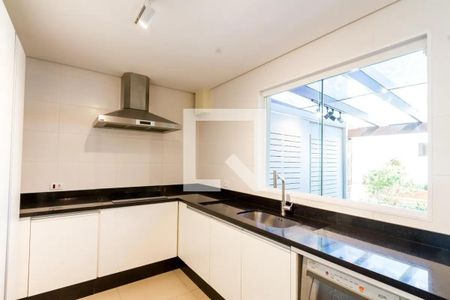 Cozinha de casa de condomínio à venda com 4 quartos, 164m² em Jardim das Américas, Curitiba