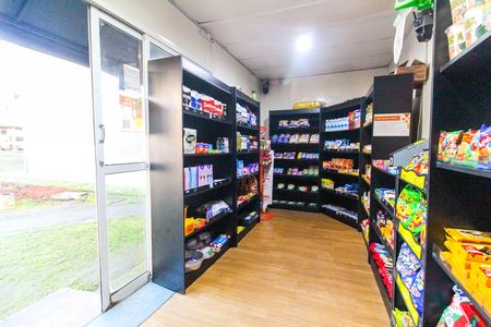 Apartamento para alugar com 44m², 2 quartos e 1 vaga Apartamento para alugar com 44m², 2 quartos e 1 vagaMini Mercado