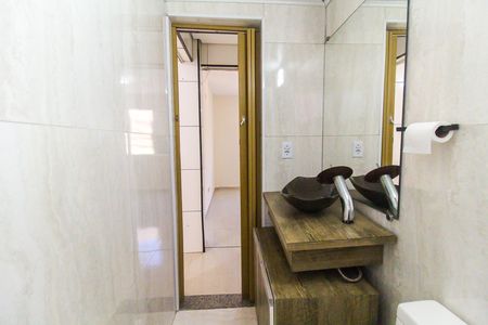 Apartamento para alugar com 44m², 2 quartos e 1 vaga Apartamento para alugar com 44m², 2 quartos e 1 vagaBanheiro