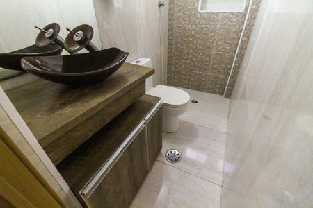 Apartamento para alugar com 44m², 2 quartos e 1 vaga Apartamento para alugar com 44m², 2 quartos e 1 vagaBanheiro