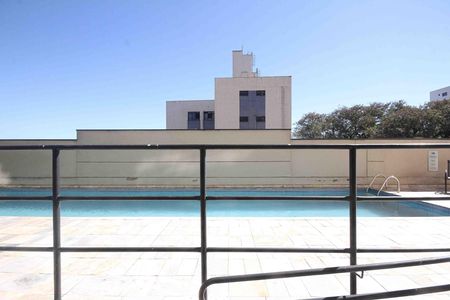 Apartamento à venda com 60m², 2 quartos e 1 vaga