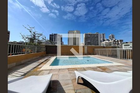 Apartamento para alugar com 120m², 3 quartos e 1 vaga Apartamento para alugar com 120m², 3 quartos e 1 vagaPiscina