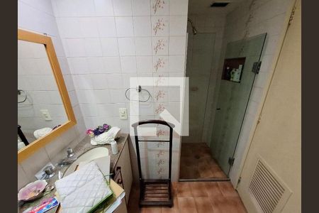 Apartamento para alugar com 120m², 3 quartos e 1 vaga Apartamento para alugar com 120m², 3 quartos e 1 vagaBanheiro