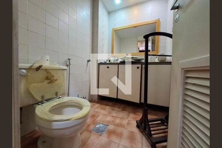 Apartamento para alugar com 120m², 3 quartos e 1 vaga Apartamento para alugar com 120m², 3 quartos e 1 vagaBanheiro