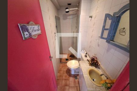 Apartamento para alugar com 120m², 3 quartos e 1 vaga Apartamento para alugar com 120m², 3 quartos e 1 vagaBanheiro