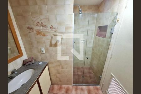 Apartamento para alugar com 120m², 3 quartos e 1 vaga Apartamento para alugar com 120m², 3 quartos e 1 vagaBanheiro