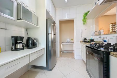 Casa de condomínio à venda com 64m², 2 quartos e 2 vagasCozinha e Área de Serviço