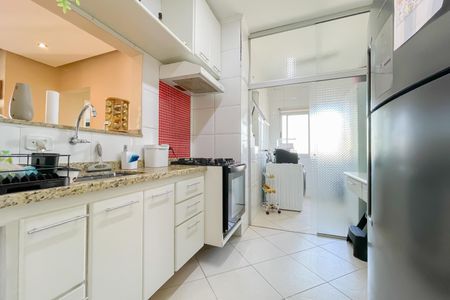 Casa de condomínio à venda com 64m², 2 quartos e 2 vagasCozinha e Área de Serviço