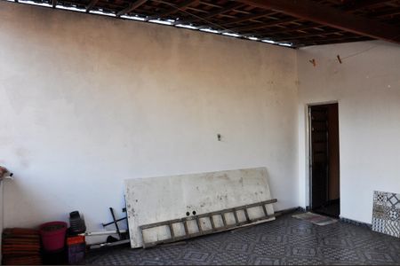  Varada de casa para alugar com 2 quartos, 120m² em Jardim Santa Lucrecia, São Paulo