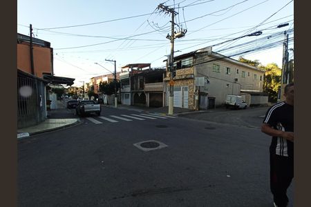 Localização de casa para alugar com 2 quartos, 120m² em Jardim Santa Lucrecia, São Paulo