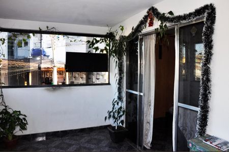 Casa para alugar com 120m², 2 quartos e sem vaga Casa para alugar com 120m², 2 quartos e sem vaga Varada