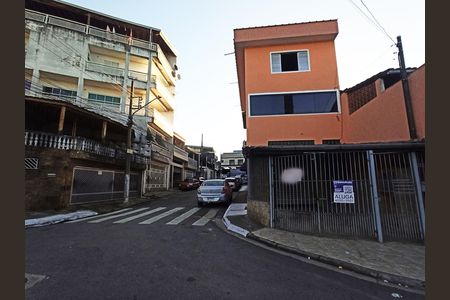 Localização de casa para alugar com 2 quartos, 120m² em Jardim Santa Lucrecia, São Paulo