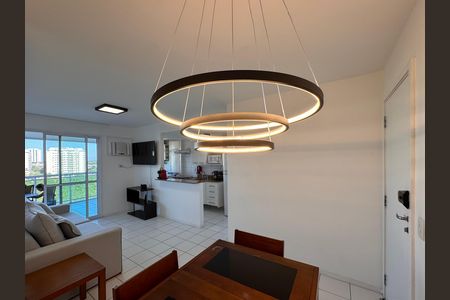 Sala de apartamento para alugar com 2 quartos, 69m² em Recreio dos Bandeirantes, Rio de Janeiro