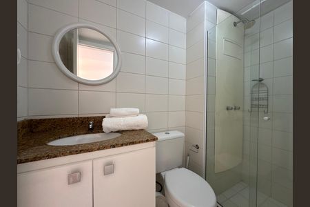 Banheiro Social de apartamento para alugar com 2 quartos, 69m² em Recreio dos Bandeirantes, Rio de Janeiro