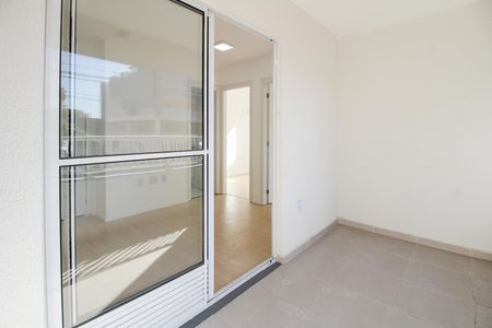 Apartamento para alugar com 38m², 2 quartos e sem vagaVaranda e Área de Serviço 