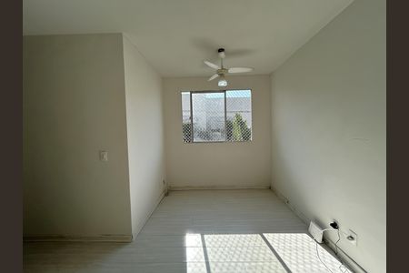 Sala de apartamento para alugar com 2 quartos, 42m² em Tomás Coelho, Rio de Janeiro