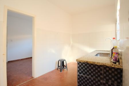 Cozinha de casa para alugar com 2 quartos, 40m² em Penha de França, São Paulo