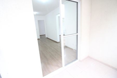 Sala de apartamento para alugar com 3 quartos, 56m² em Novo Osasco, Osasco