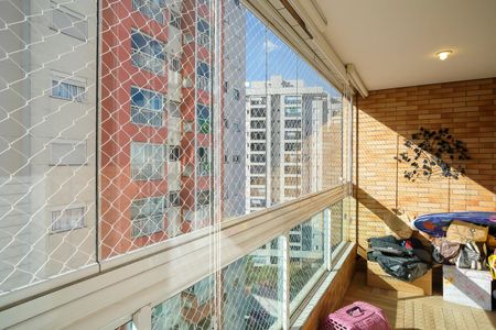 Apartamento à venda com 76m², 2 quartos e 1 vagaVaranda