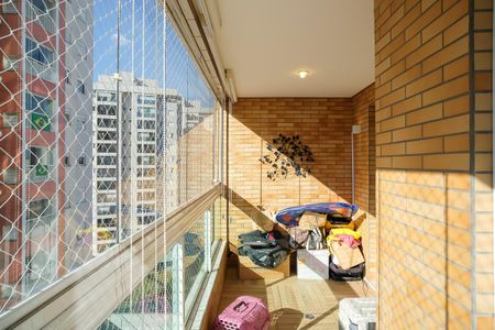 Apartamento à venda com 76m², 2 quartos e 1 vagaVaranda
