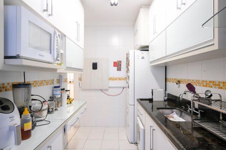 Apartamento à venda com 76m², 2 quartos e 1 vagaCozinha