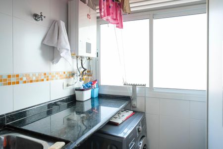 Apartamento à venda com 76m², 2 quartos e 1 vagaÁrea de serviço