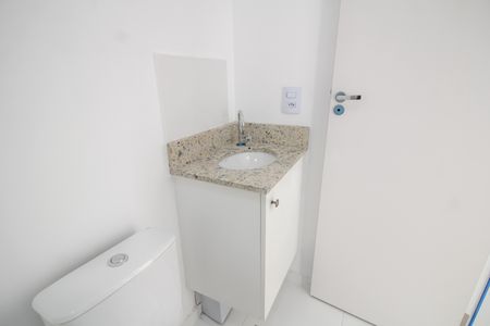 Apartamento para alugar com 39m², 1 quarto e sem vaga Apartamento para alugar com 39m², 1 quarto e sem vagaBanheiro