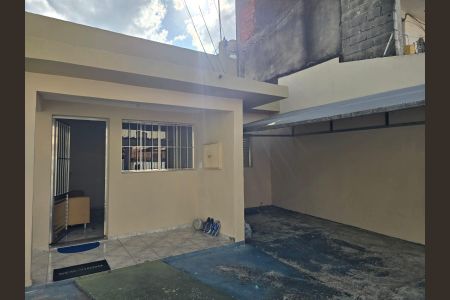 Garagem de casa para alugar com 3 quartos, 75m² em Jardim Tabatinga, Guarulhos