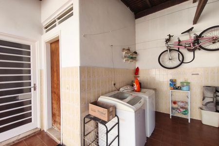 Área de Serviço de casa à venda com 3 quartos, 140m² em Jardim Nova Europa, Campinas