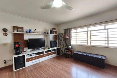 Sala de Estar de casa à venda com 3 quartos, 140m² em Jardim Nova Europa, Campinas