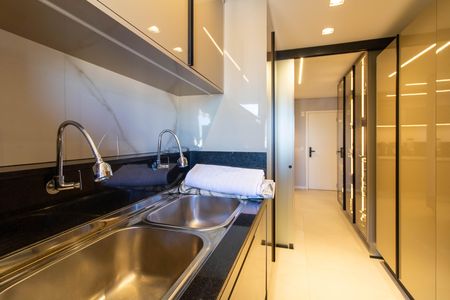 Area de Serviço  de apartamento à venda com 2 quartos, 165m² em Jardim Barbosa, Guarulhos