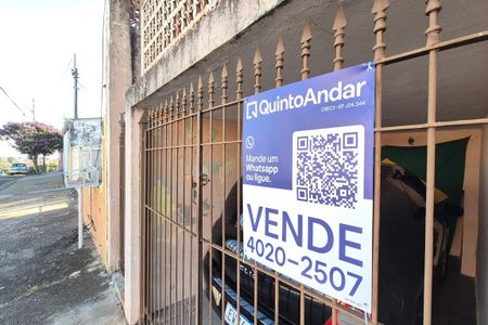 Casa à venda com 200m², 3 quartos e 1 vagaPlaca Instalada 
