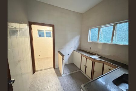 Cozinha de casa para alugar com 3 quartos, 110m² em Padre Eustáquio, Belo Horizonte