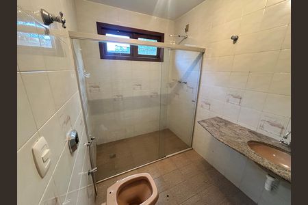 Banheiro de casa para alugar com 3 quartos, 110m² em Padre Eustáquio, Belo Horizonte