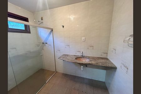 Casa para alugar com 110m², 3 quartos e 1 vaga Casa para alugar com 110m², 3 quartos e 1 vagaBanheiro