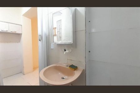 Studio para alugar com 22m², 1 quarto e sem vaga Studio para alugar com 22m², 1 quarto e sem vagaBanheiro