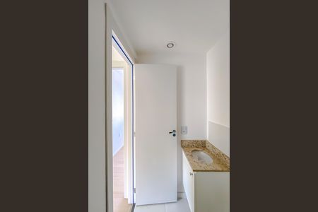 Apartamento para alugar com 39m², 2 quartos e sem vaga Apartamento para alugar com 39m², 2 quartos e sem vagaBanheiro
