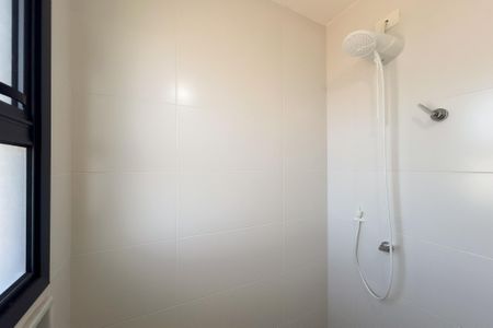 Apartamento à venda com 65m², 2 quartos e 2 vagas Apartamento à venda com 65m², 2 quartos e 2 vagasBanheiro da Suíte