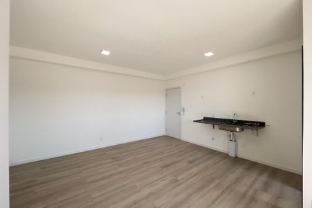 Sala de apartamento à venda com 2 quartos, 65m² em Vila Sao Sebastiao, Valinhos
