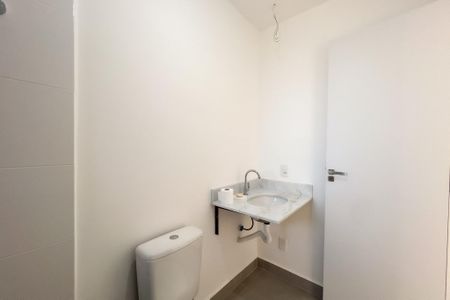 Apartamento à venda com 65m², 2 quartos e 2 vagas Apartamento à venda com 65m², 2 quartos e 2 vagasBanheiro
