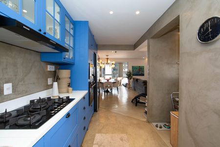 Apartamento à venda com 100m², 2 quartos e 2 vagas Apartamento à venda com 100m², 2 quartos e 2 vagasCOZINHA