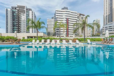 Apartamento à venda com 100m², 2 quartos e 2 vagas Apartamento à venda com 100m², 2 quartos e 2 vagasPISCINA