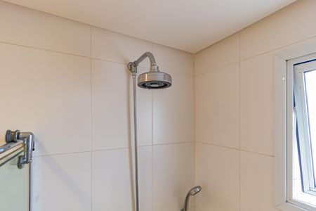 Apartamento à venda com 131m², 3 quartos e 3 vagas Apartamento à venda com 131m², 3 quartos e 3 vagasDetalhe Banheiro - Suíte 3