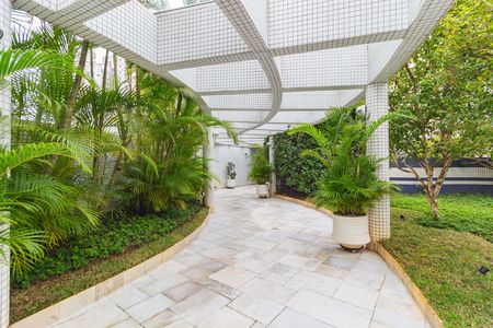 Apartamento à venda com 131m², 3 quartos e 3 vagas Apartamento à venda com 131m², 3 quartos e 3 vagasÁrea comum