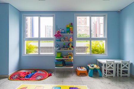 Apartamento à venda com 131m², 3 quartos e 3 vagas Apartamento à venda com 131m², 3 quartos e 3 vagasBrinquedoteca