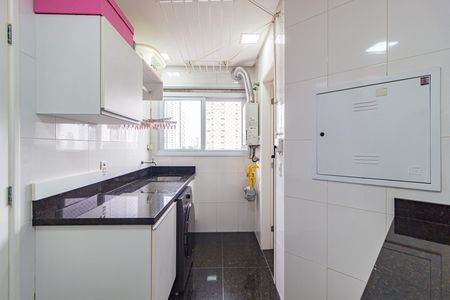 Apartamento à venda com 131m², 3 quartos e 3 vagas Apartamento à venda com 131m², 3 quartos e 3 vagasÁrea de Serviço