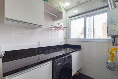 Apartamento à venda com 131m², 3 quartos e 3 vagas Apartamento à venda com 131m², 3 quartos e 3 vagasÁrea de Serviço