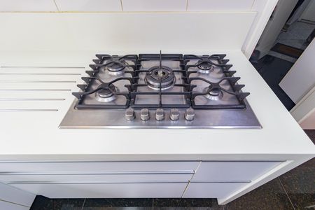 Apartamento à venda com 131m², 3 quartos e 3 vagas Apartamento à venda com 131m², 3 quartos e 3 vagasDetalhe - Cozinha